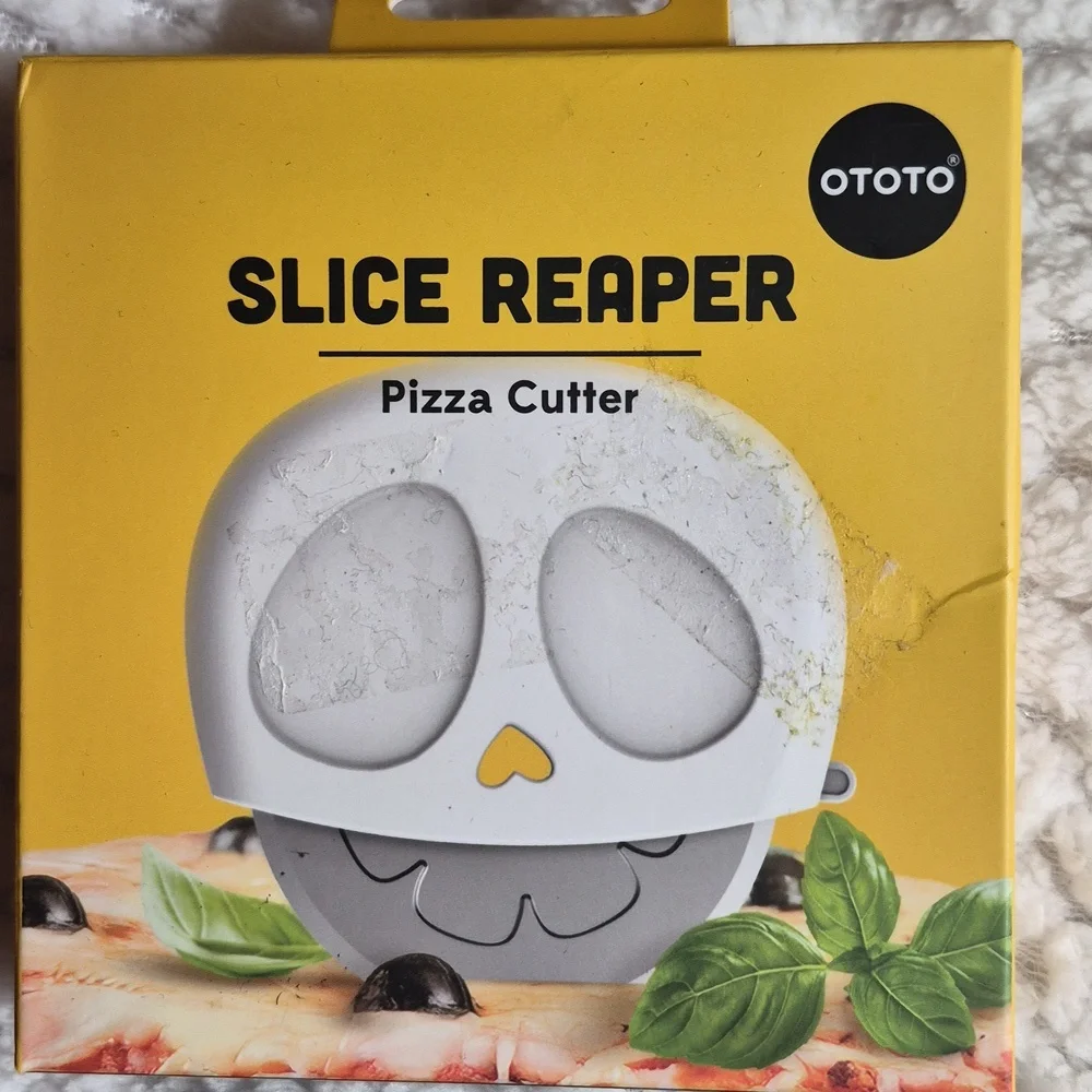 OTOTO Slice Reaper Pizza Cutter NEW